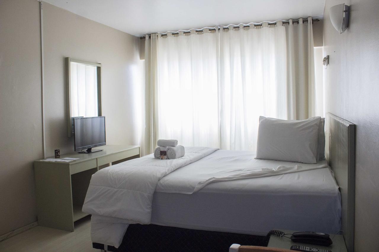 Hotel Portal ซังตานา โด ลิฟวราเมงโต ภายนอก รูปภาพ